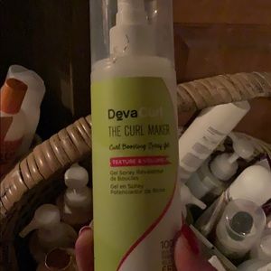 Curl booster spray gel
